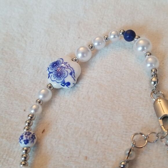 Porcelain flower vintage style bracelet - Picture 10 of 12